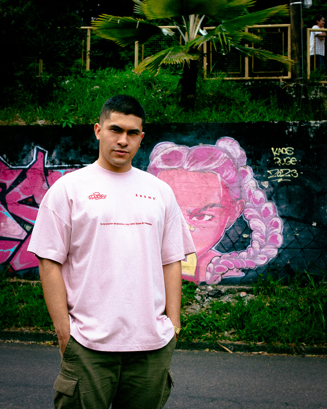ERM X RUGE OVERSIZE T-SHIRT — ROSA.